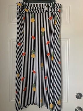 Robert Louis Black & White Striped Maxi Skirt with Fruit Motif Size XL